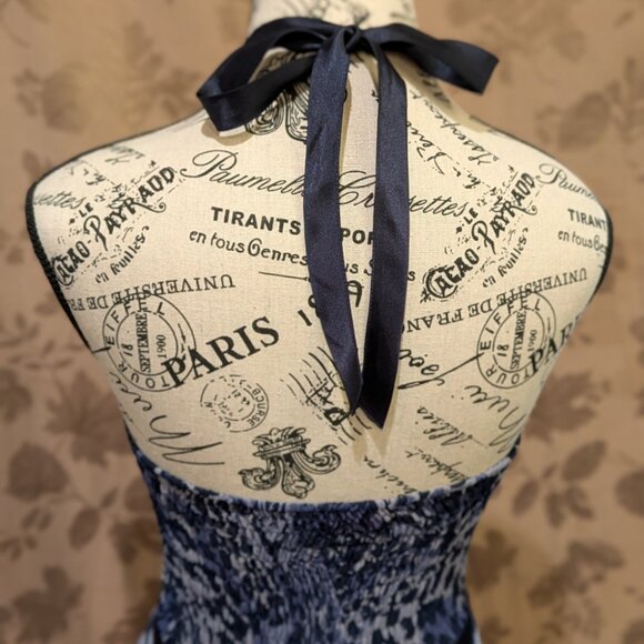 BCBGirls Blue Animal Print Tiered Halter Dress, Size S, Excellent Used Condition - Picture 5 of 6